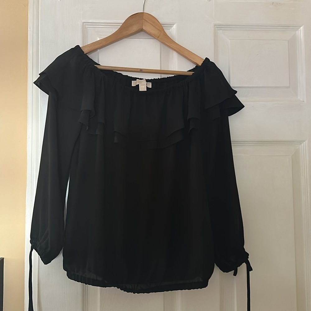 LIKE NEW Off the Shoulder Michael Kors Top